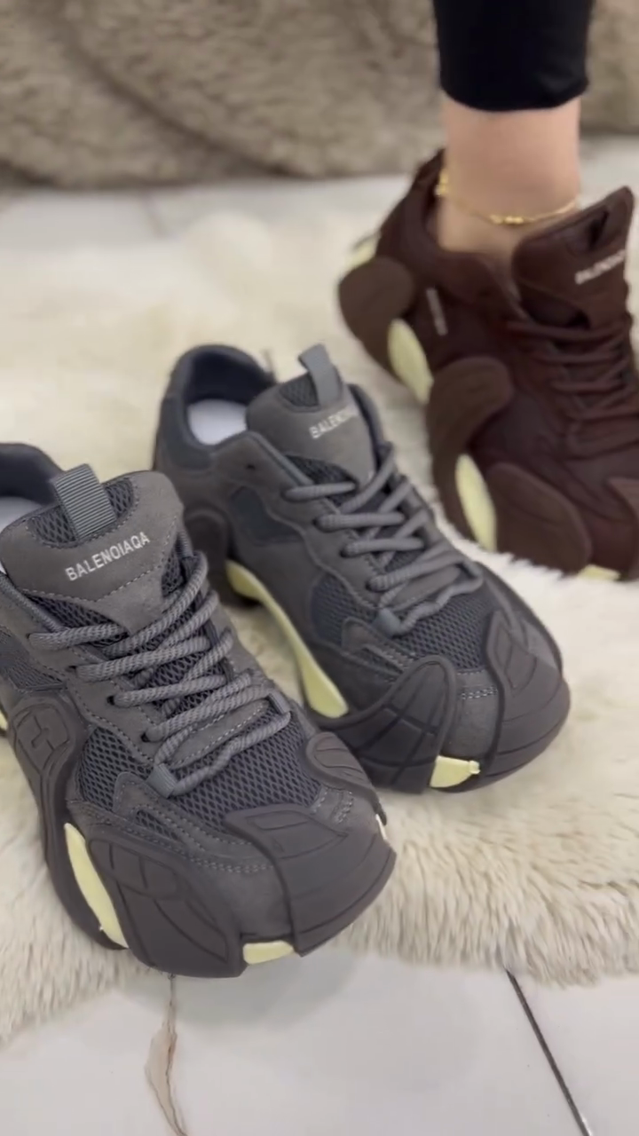 Chunky Dad Sneakers